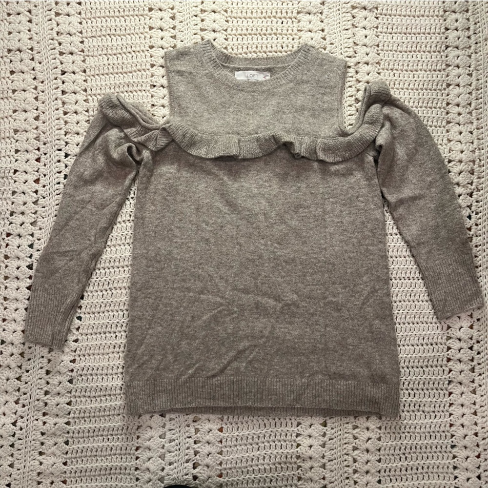 LOFT Cold Shoulder and Ruffle Sweater in Oatmeal Color Size Medium